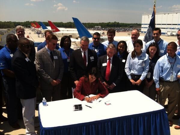 Haley, Boeing officials celebrate company’s expansion plans in North Charleston (copy)